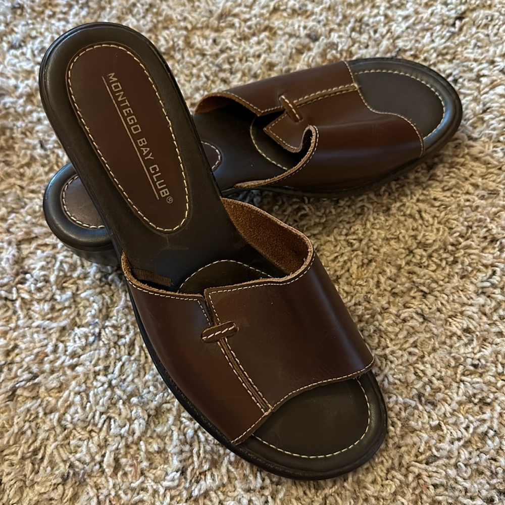 Brown slip on sandals with open toe